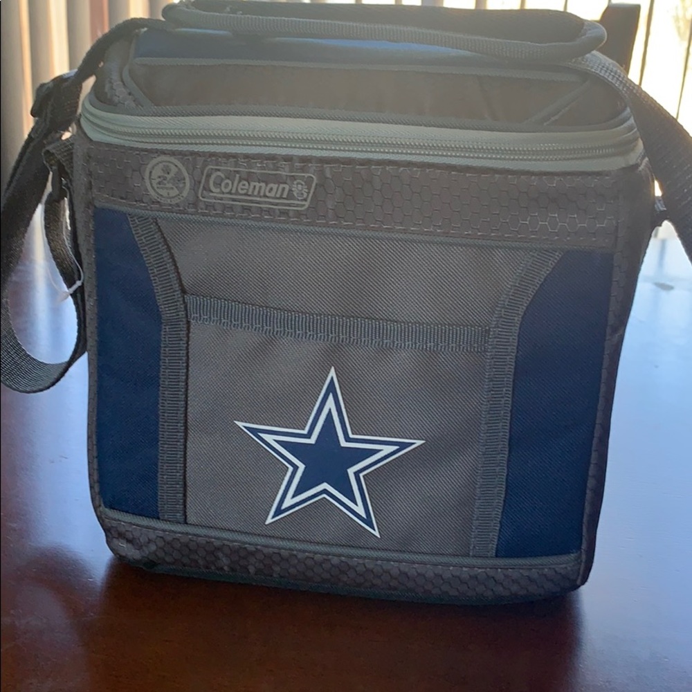 Dallas Cowboys 6 pack Insulates Bag.